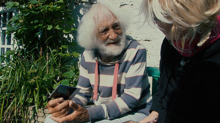 the believers, sandy lakdar, paranormal, documentary, documentaire, épisode, ancien, ram inn, saison 1, John Humphries,