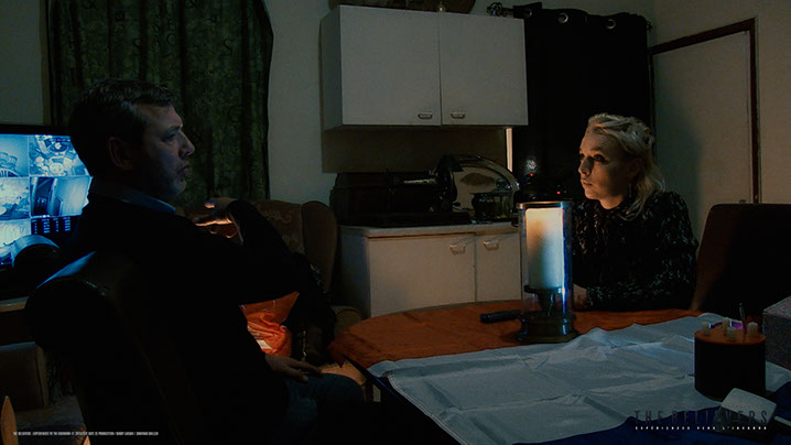 de grey street, maison, house, épisode, saison 3, angleterre, sandy lakdar, enquête, paranormal, the believers,